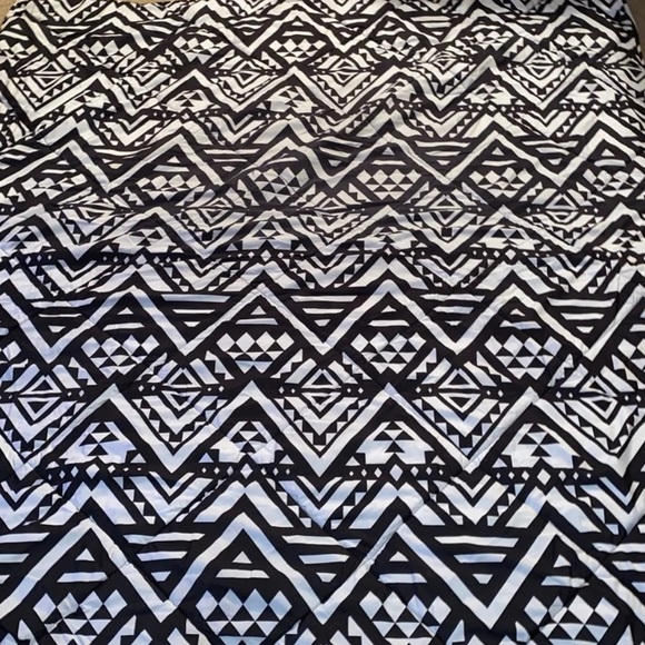 Pink bedding - Picture 2 of 2